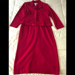 LADIES 2PC RED SUIT